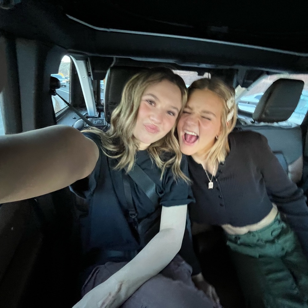 Meet your Posher, Kapri